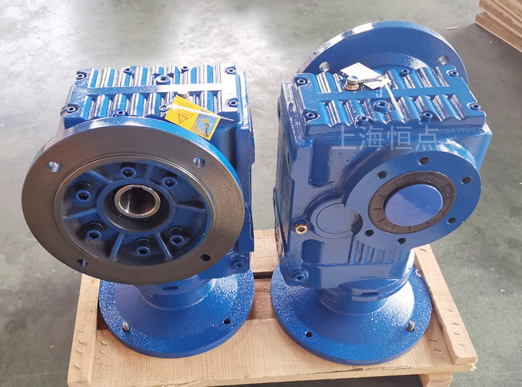 KAF67減速機 輸入配B5圓法蘭端蓋 輸出通孔+右輸出法蘭 實物圖-上海恒點