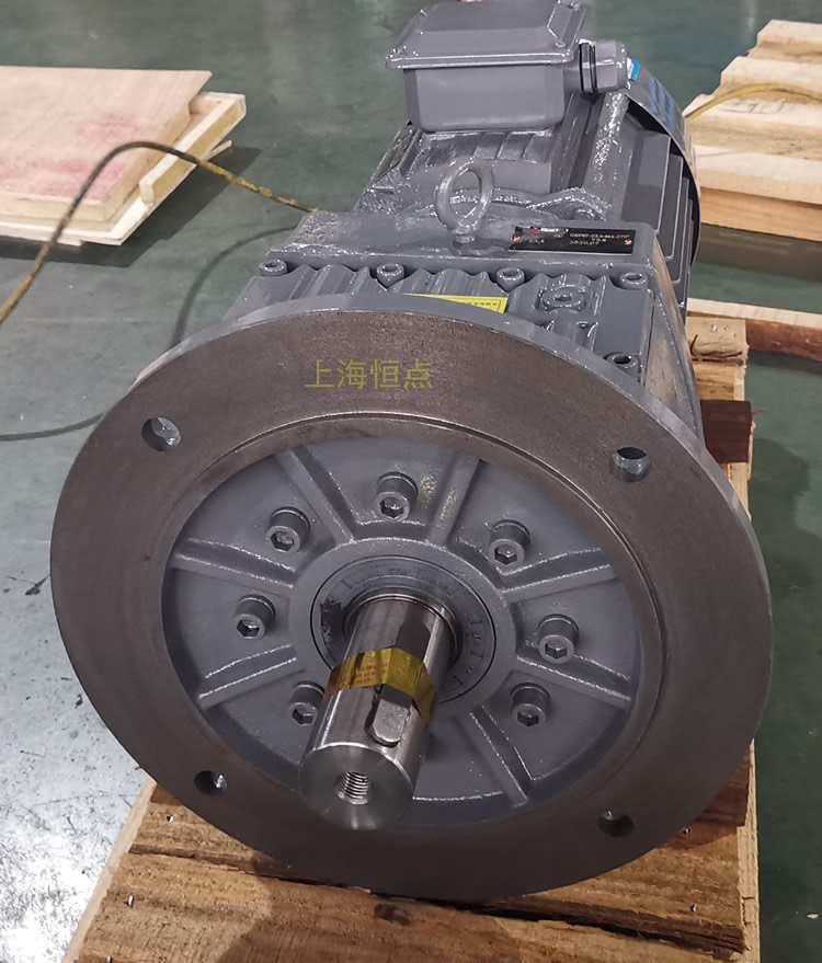 RF87減速機，立式安裝，輸入配電機，實物照片如下